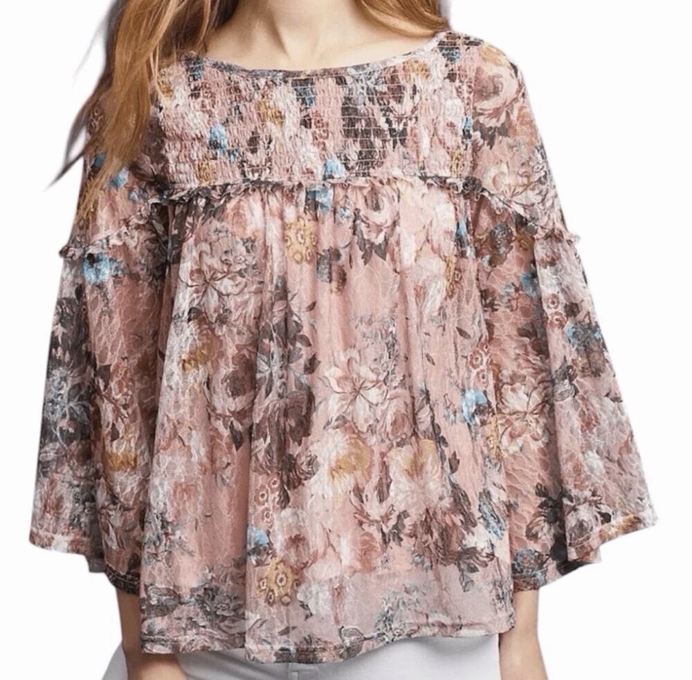 Anthropologie Akemi + Kin Patrizia Floral Lace Blouse Pink small Bell Sleeves
